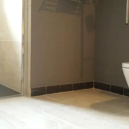 Πανσιόν Sakura Vera 3*